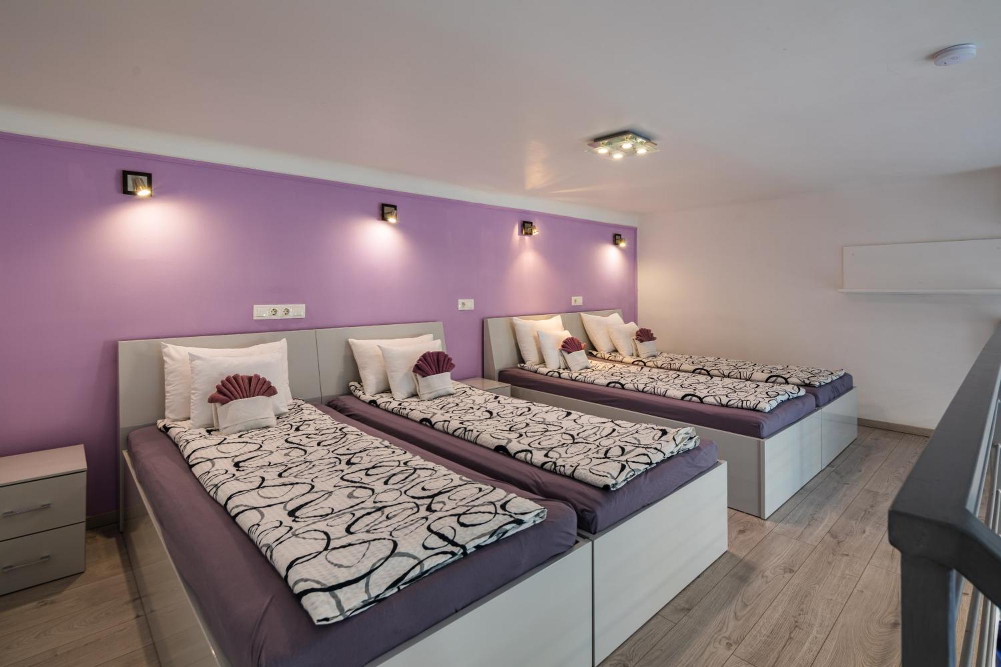 Trip And Hop Apartment Budapest Exterior photo
